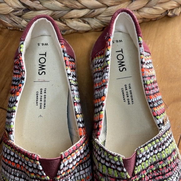 TOMS Alpargata Cherry Tomato Global Woven Espadrille - Picture 5 of 5